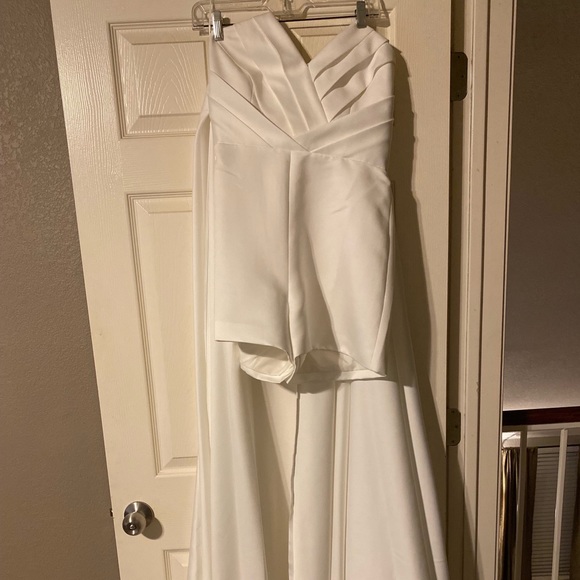 JAYGODFREY Pants - JayGodfrey Capri romper w/ attached skirt in white. Size 8. Never worn w/tags
